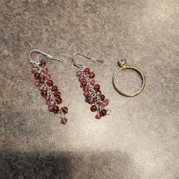 Pink and red stone earrings - Picture 2 of 2